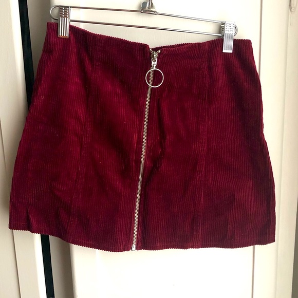 Corduroy Burgundy Mini skirt - Picture 1 of 3